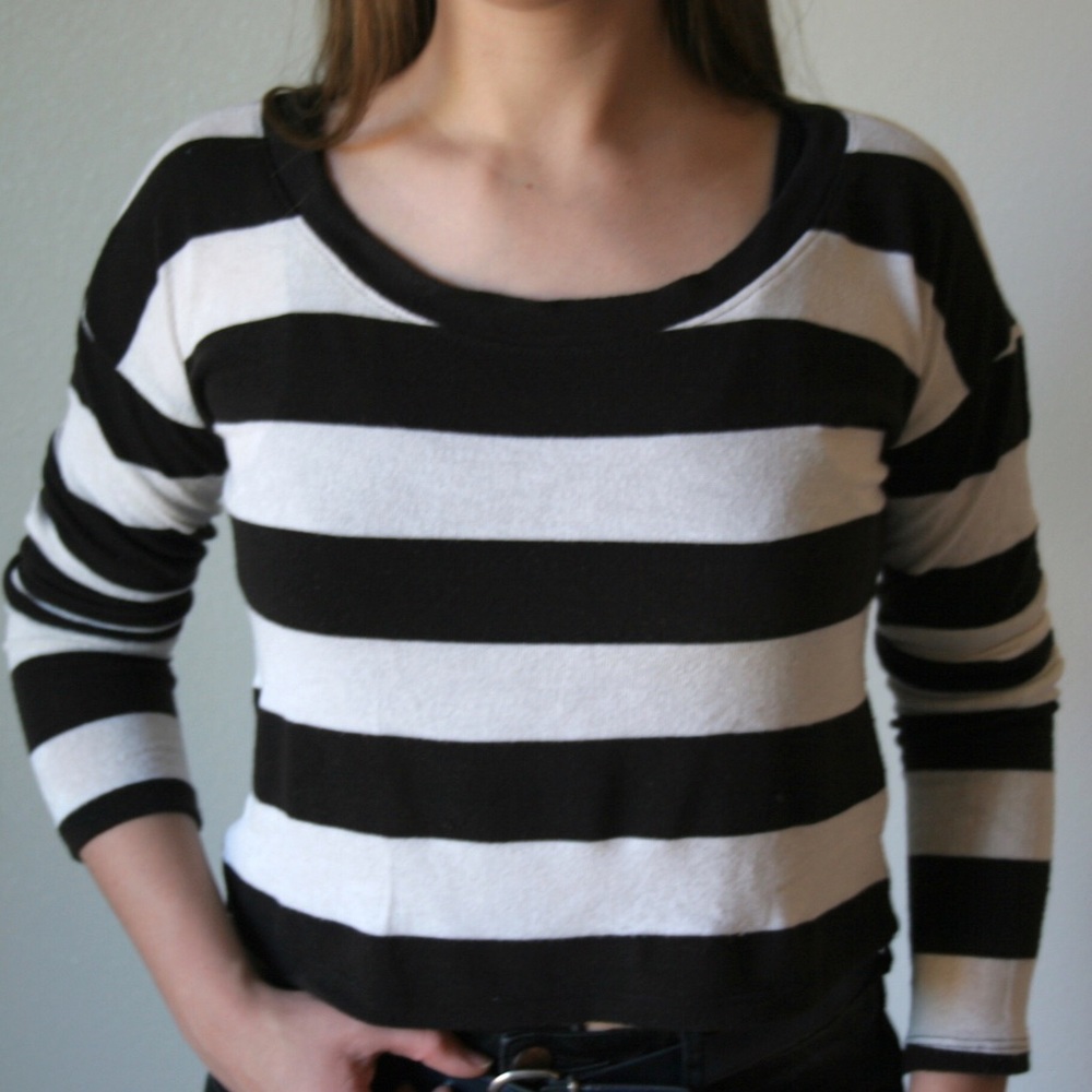 Painted threads S Sweater